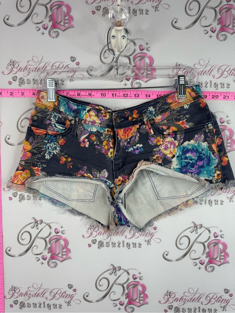 Roxy shorts y2k flowers mini booty Black Floral Denim Cutoff Shorts